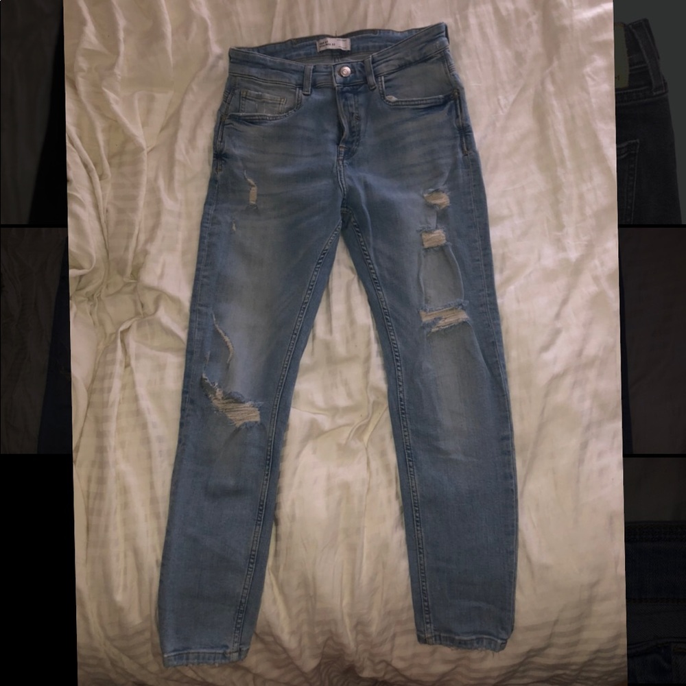 Zara Tapered Fit Ripped Skinny Jeans